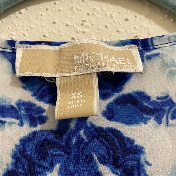 Michael Kors Blue Starburst Tile Print Tank Top - Picture 3 of 11